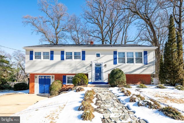 803 DEL GROVE AVE, Newark, DE 19713