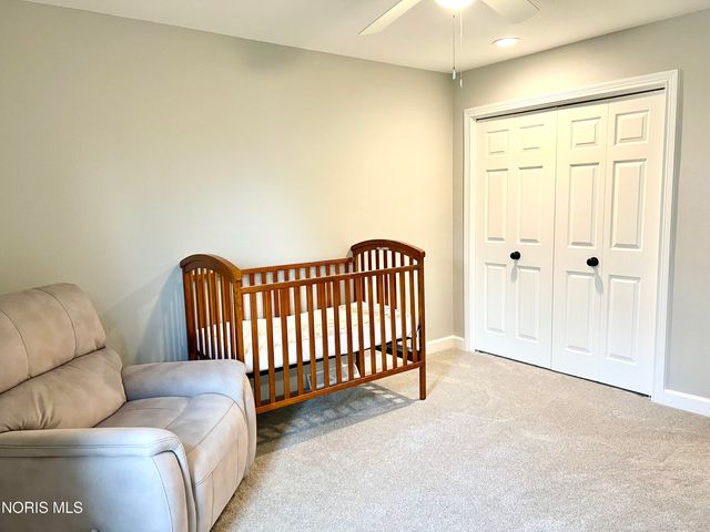888 Sandalwood Road, Perrysburg, OH 43551
