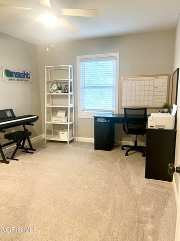 888 Sandalwood Road, Perrysburg, OH 43551