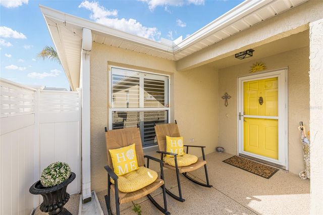 626 REEVESVILLE LANE, The Villages, FL 32162