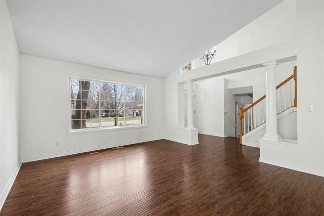 3589 Meadow Grove Drive, Kentwood, MI 49512