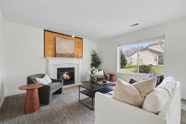 3589 Meadow Grove Drive, Kentwood, MI 49512