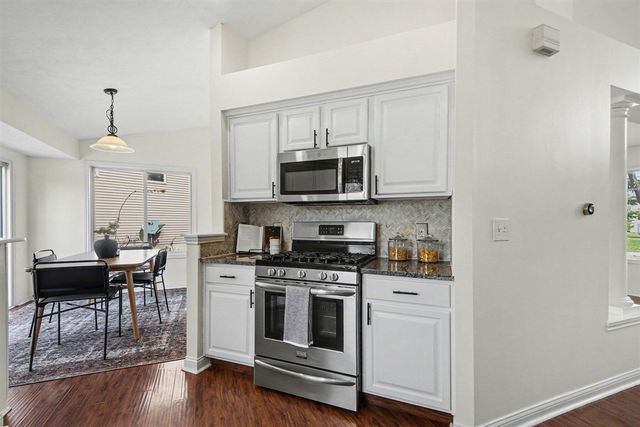 3589 Meadow Grove Drive, Kentwood, MI 49512