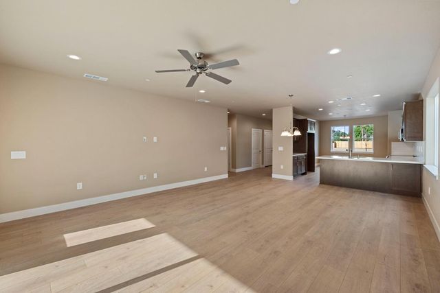 1836 Lovejoy Pl, Manteca, CA 95337