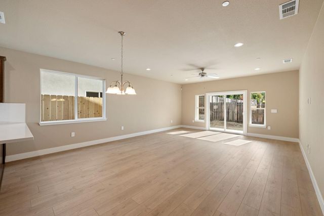 1836 Lovejoy Pl, Manteca, CA 95337