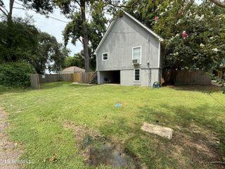 98 Ashley Street, Vicksburg, MS 39183