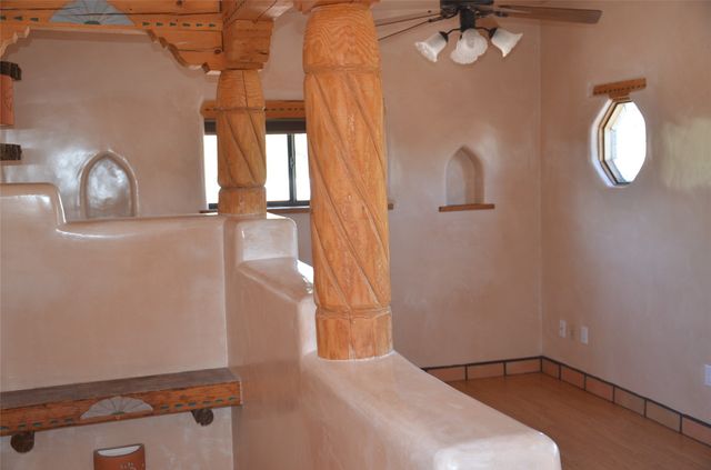23 River, Cerrillos, NM 87010