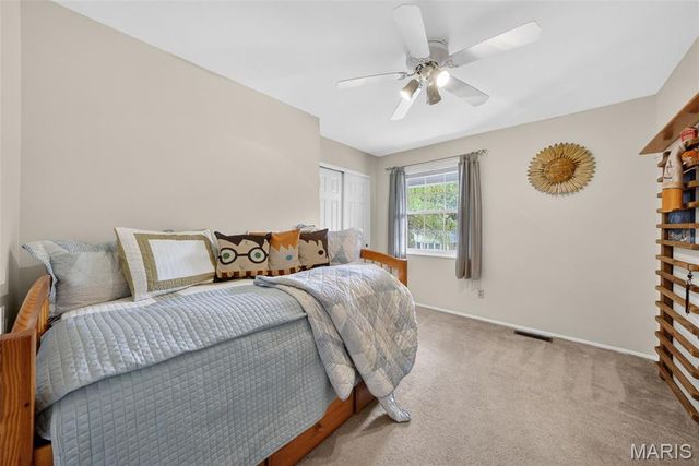 5241 Brass Lantern Place, Mehlville, MO 63128