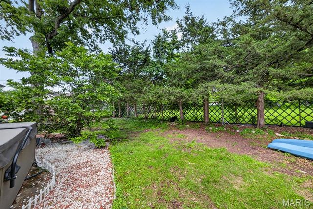5241 Brass Lantern Place, Mehlville, MO 63128