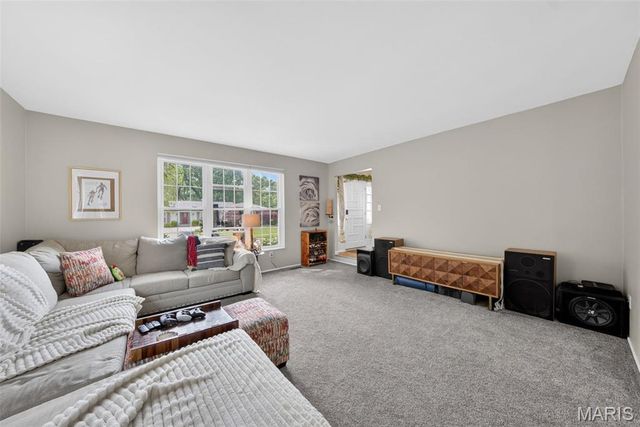 5241 Brass Lantern Place, Mehlville, MO 63128