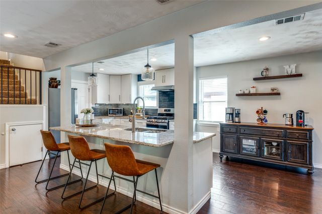 8450 Sweetwater Drive, Dallas, TX 75228