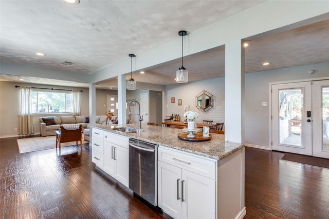 8450 Sweetwater Drive, Dallas, TX 75228