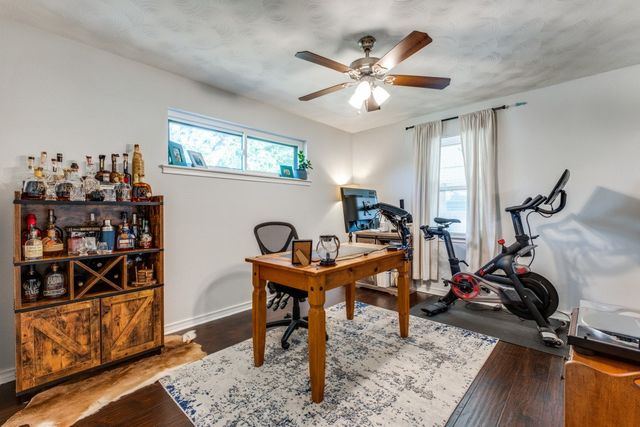 8450 Sweetwater Drive, Dallas, TX 75228