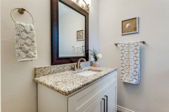 8450 Sweetwater Drive, Dallas, TX 75228