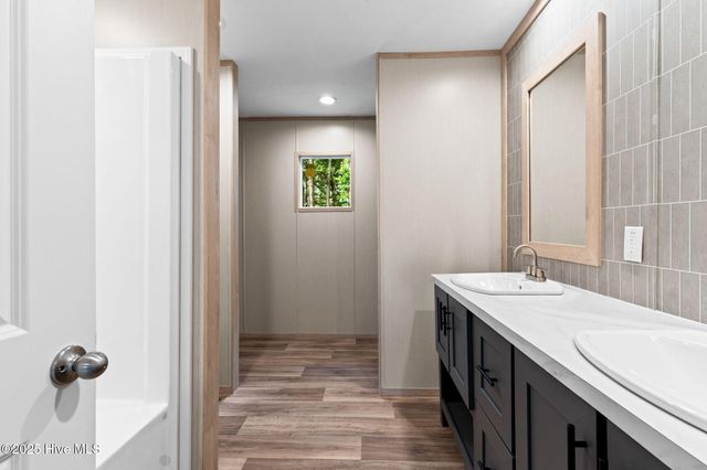 9280 Heritage Drive SW, Calabash, NC 28467