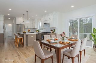 16 Hayes Woods Ln, Groton, MA 01450