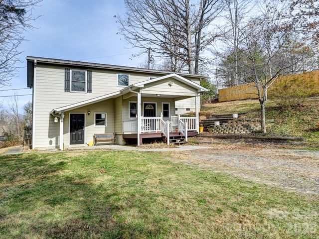 993 Old Marshall Highway, Asheville, NC 28804