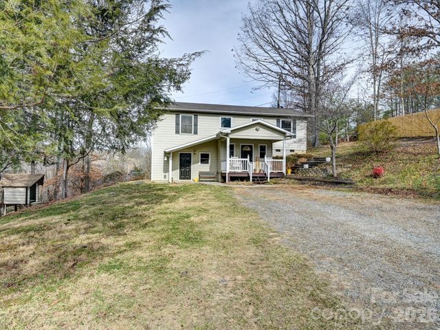993 Old Marshall Highway, Asheville, NC 28804