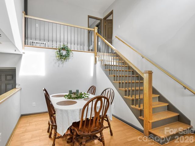 993 Old Marshall Highway, Asheville, NC 28804