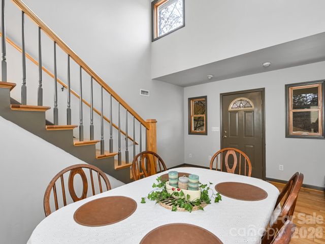 993 Old Marshall Highway, Asheville, NC 28804