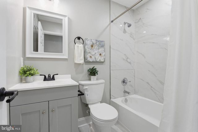 1708 E FEDERAL ST, Baltimore, MD 21213