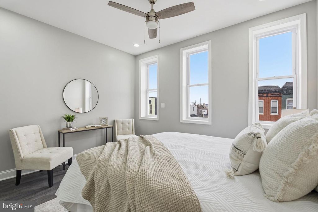 Image 17 of property listing at 1708 E FEDERAL ST, Baltimore, MD 21213