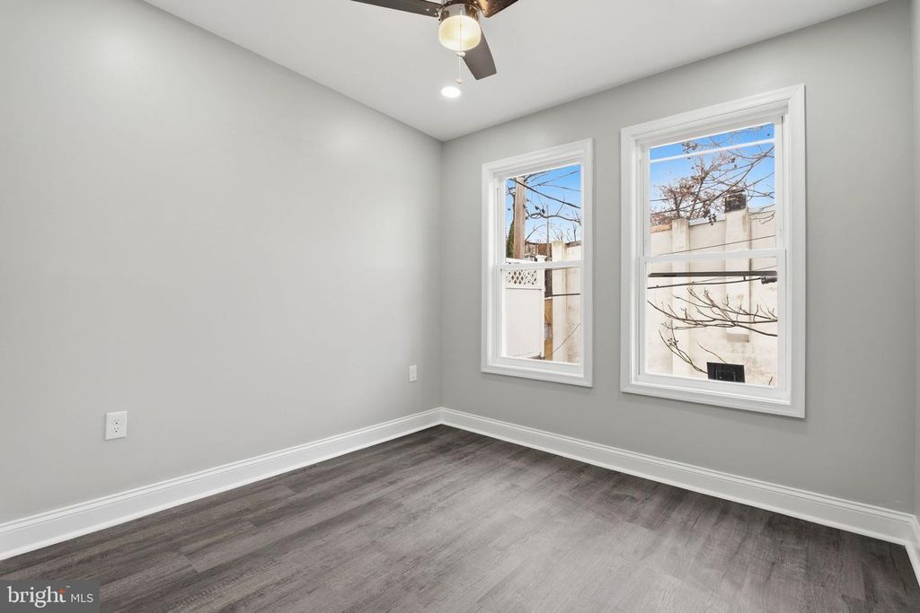 Image 22 of property listing at 1708 E FEDERAL ST, Baltimore, MD 21213