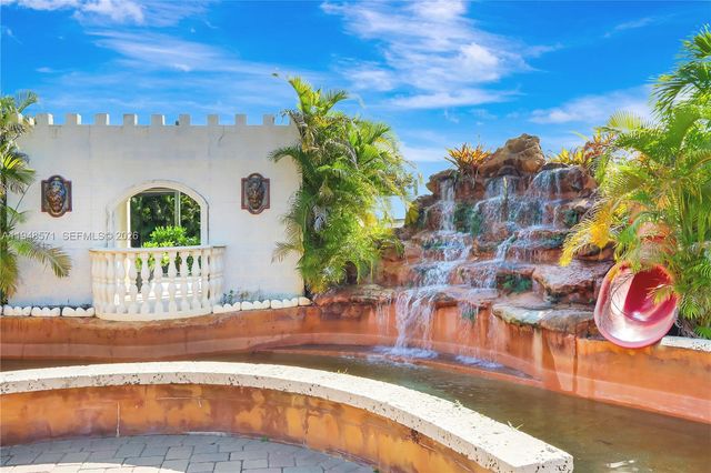 20455 SW 154th Ave, Miami, FL 33187