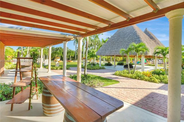 20455 SW 154th Ave, Miami, FL 33187