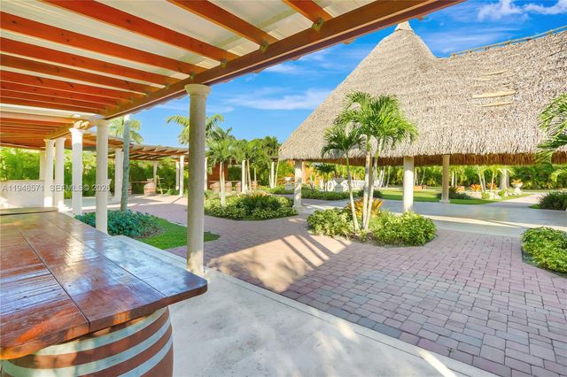 20455 SW 154th Ave, Miami, FL 33187