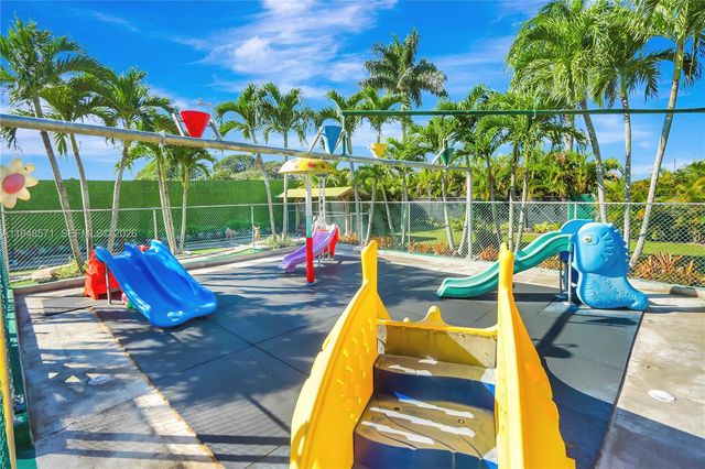 20455 SW 154th Ave, Miami, FL 33187