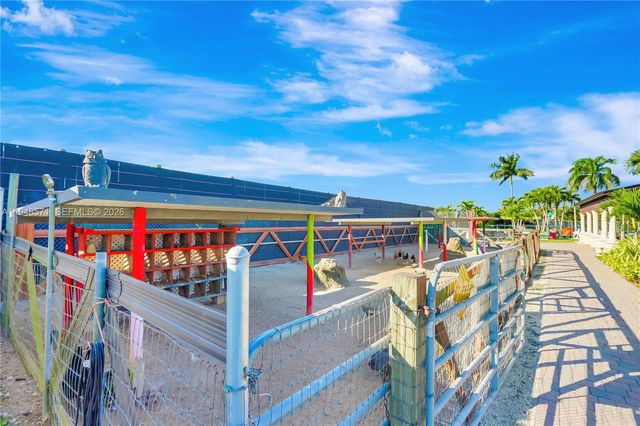 20455 SW 154th Ave, Miami, FL 33187