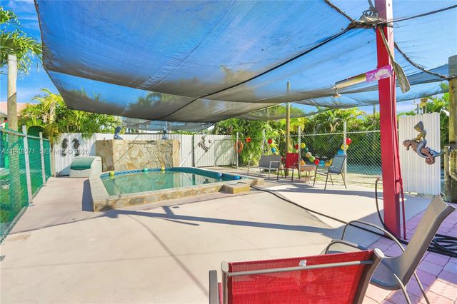 20455 SW 154th Ave, Miami, FL 33187