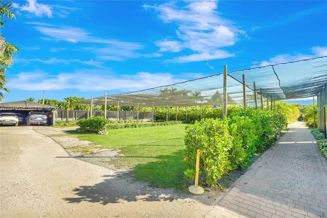 20455 SW 154th Ave, Miami, FL 33187