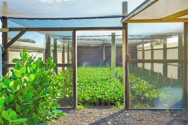 20455 SW 154th Ave, Miami, FL 33187