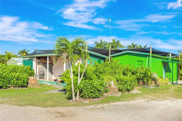 20455 SW 154th Ave, Miami, FL 33187