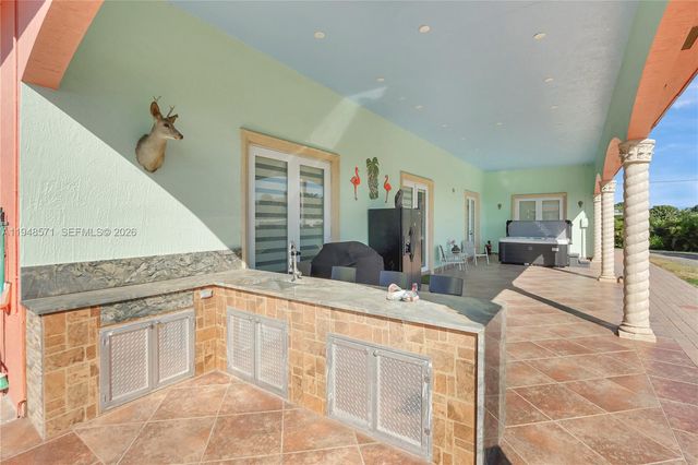 20455 SW 154th Ave, Miami, FL 33187