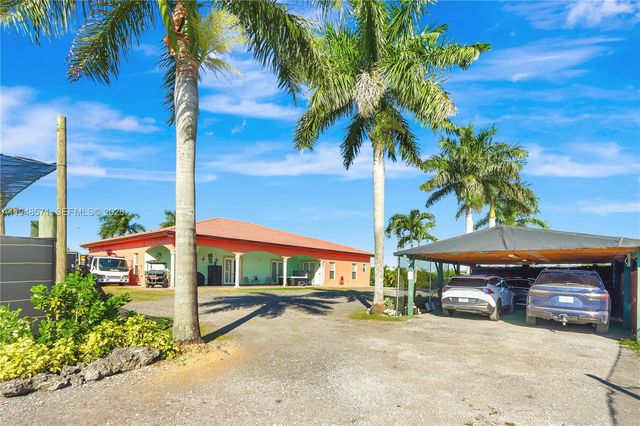 20455 SW 154th Ave, Miami, FL 33187