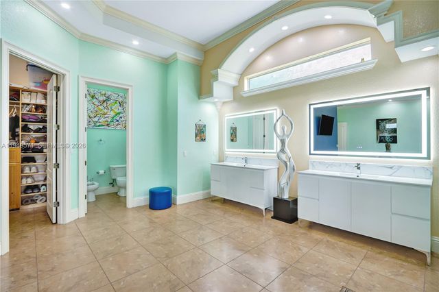 20455 SW 154th Ave, Miami, FL 33187