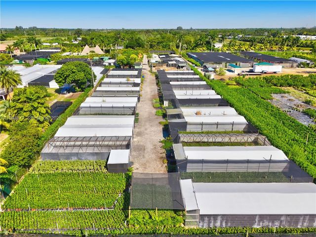 20455 SW 154th Ave, Miami, FL 33187