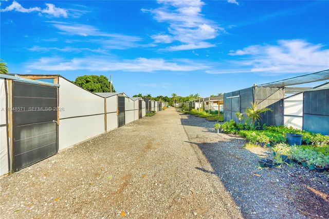 20455 SW 154th Ave, Miami, FL 33187