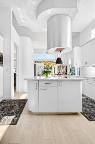 6 Cloister Circle, West Palm Beach, FL 33401