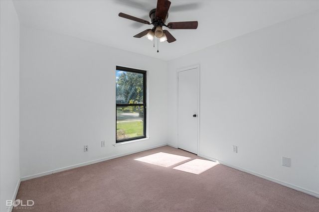 2129 Rossie Lee Drive, Bossier City, LA 71112