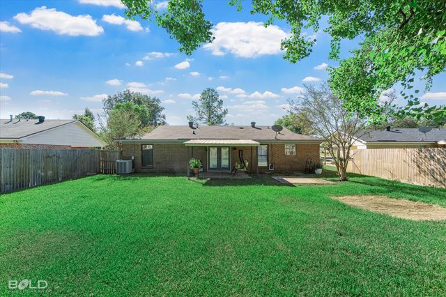 2129 Rossie Lee Drive, Bossier City, LA 71112
