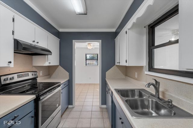 2129 Rossie Lee Drive, Bossier City, LA 71112