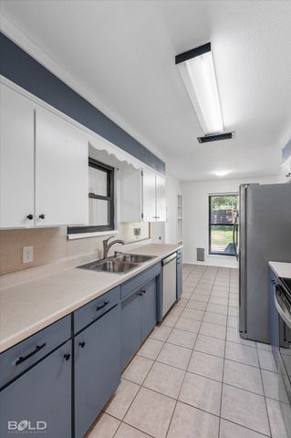 2129 Rossie Lee Drive, Bossier City, LA 71112