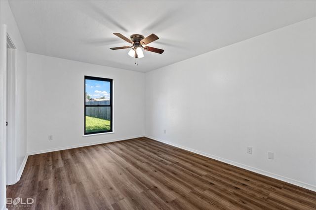 2129 Rossie Lee Drive, Bossier City, LA 71112