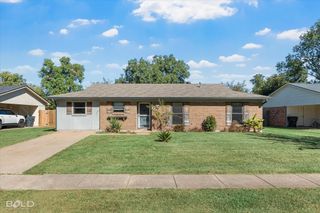 2129 Rossie Lee Drive, Bossier City, LA 71112