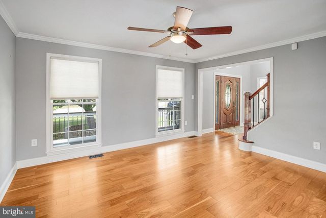359 EUSTACE RD, Stafford, VA 22554