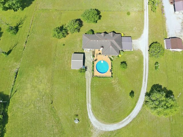 1474 Hardison Road, Columbia, TN 38401